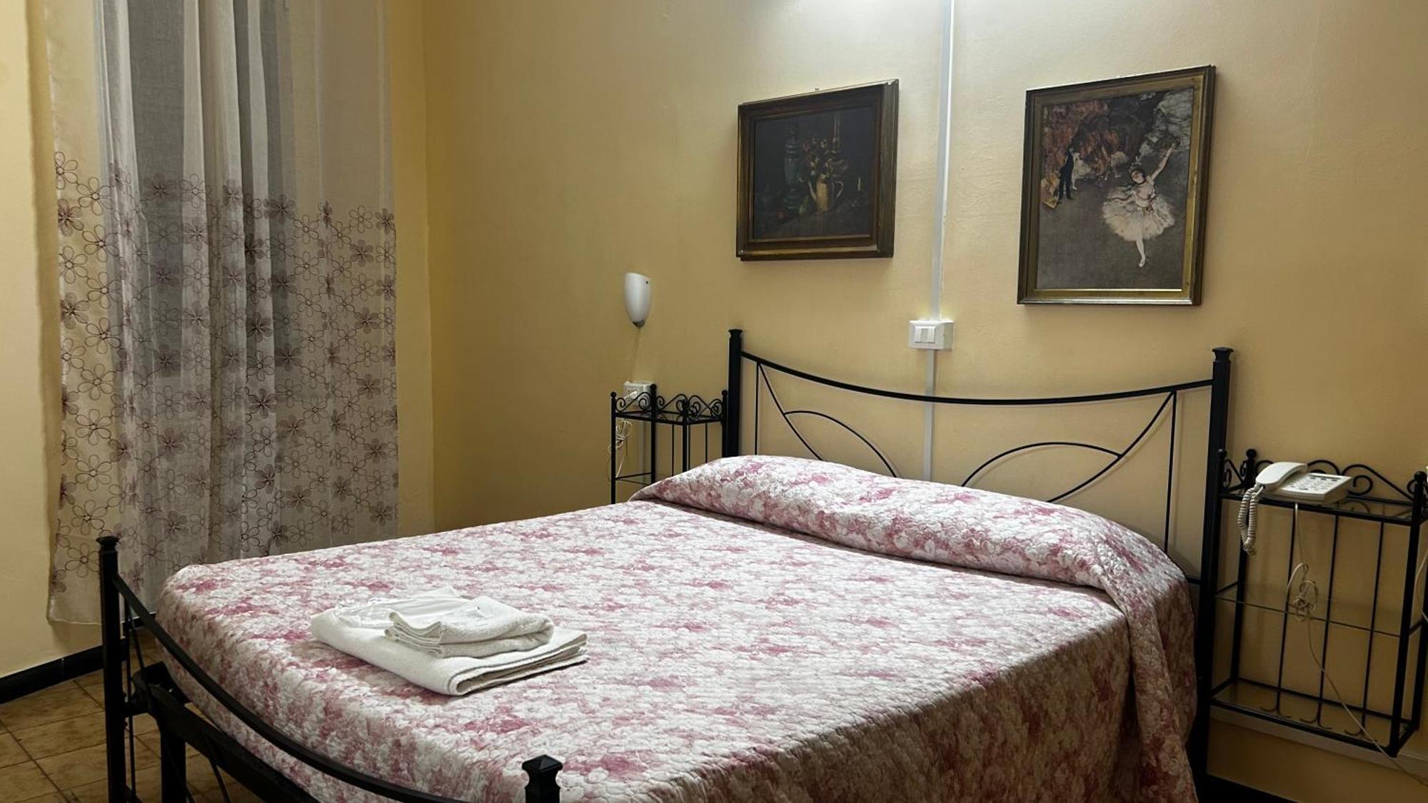 Albergo Fiorita เจนัว ภายนอก รูปภาพ