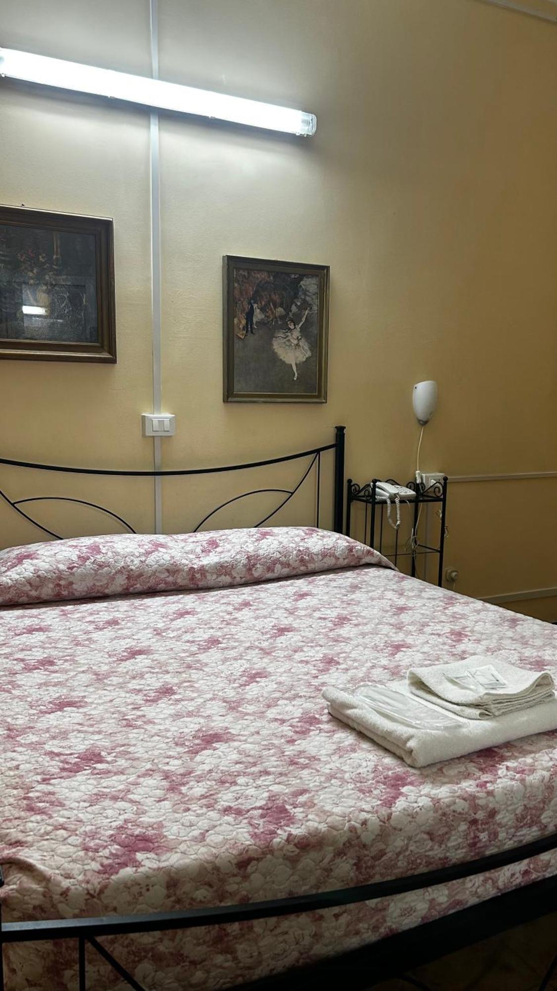 Albergo Fiorita เจนัว ภายนอก รูปภาพ